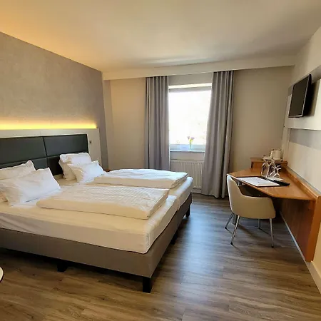 Tulip Frankfurt Airport 3*