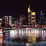 Tulip Frankfurt Airport Hotel 3*