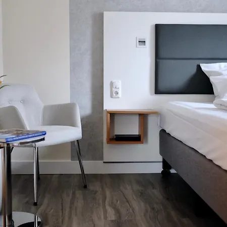 Tulip Frankfurt Airport Hotel 3*