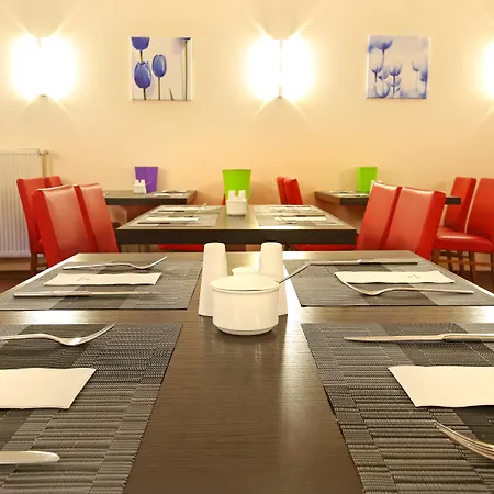 Tulip Frankfurt Airport