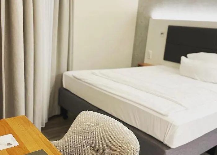 Tulip Frankfurt Airport Szálloda Neu Isenburg