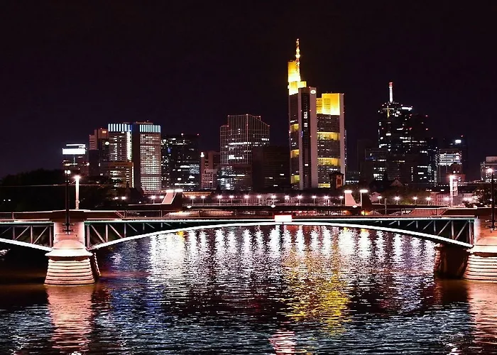 Tulip Frankfurt Airport Szálloda 3*